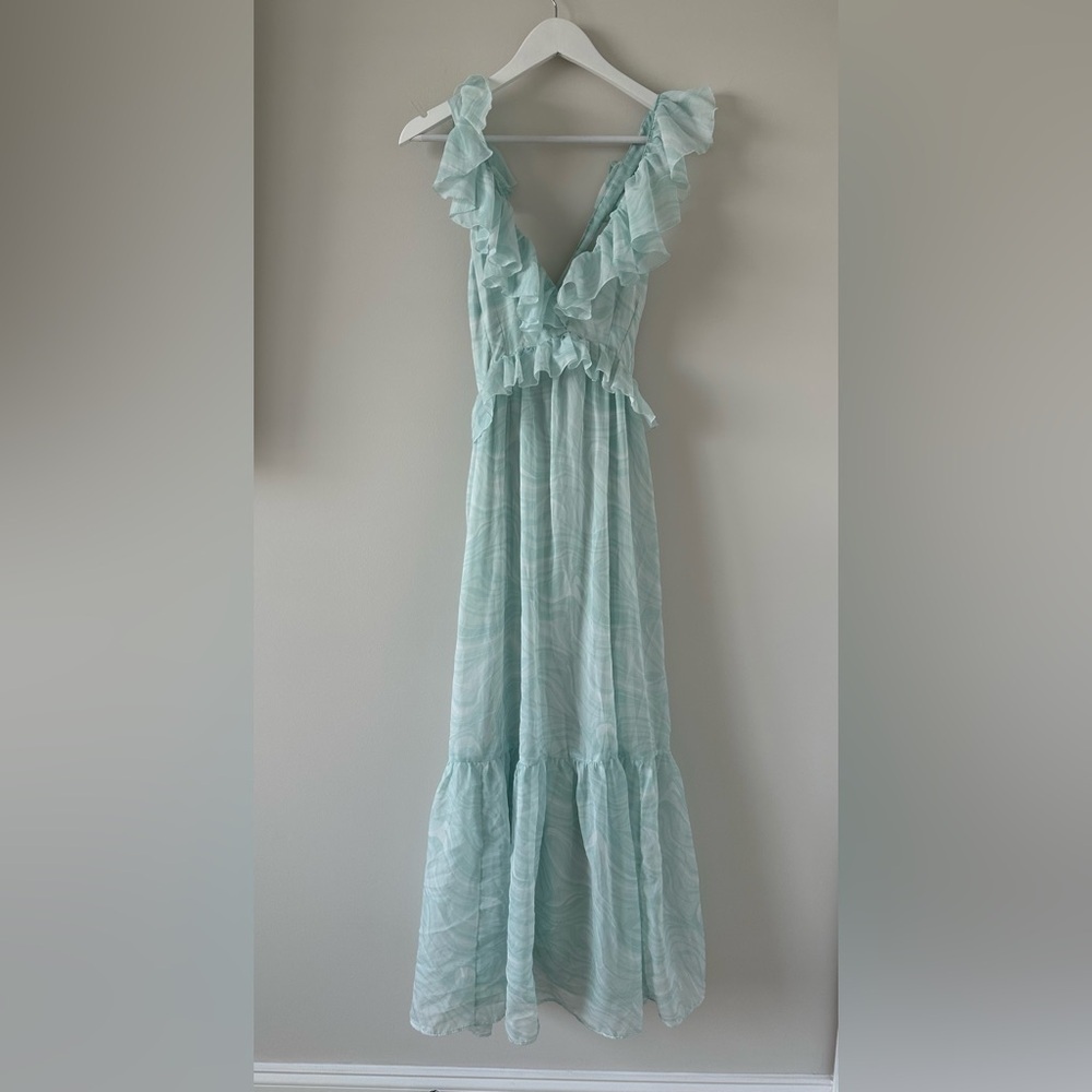 Abercrombie & Fitch Drama Ruffle Maxi Dress Plunge Maxi Wedding Guest Long Flowy - Picture 2 of 15